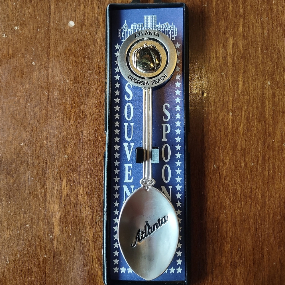 Vintage Souvenir Spoon US Collectible Pewter Atlanta Peach Georgia